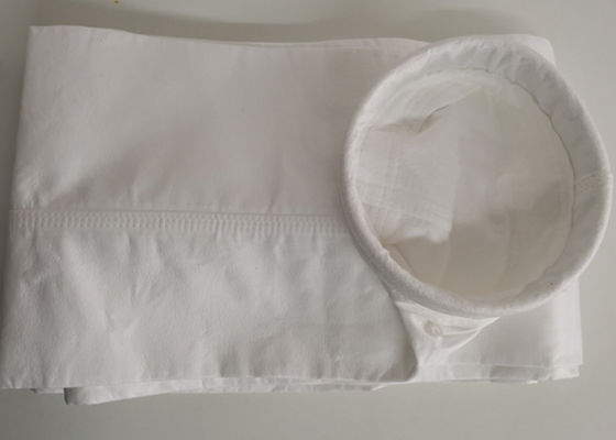 Włóknina PE antystatyczna o gramaturze 550 g / m2 z PTFE